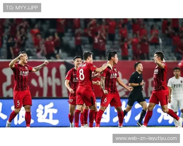 球员续约：核心中场与俱乐部达成长期合同避免转会风险，球员合同到期后没有和俱乐部续约怎么办